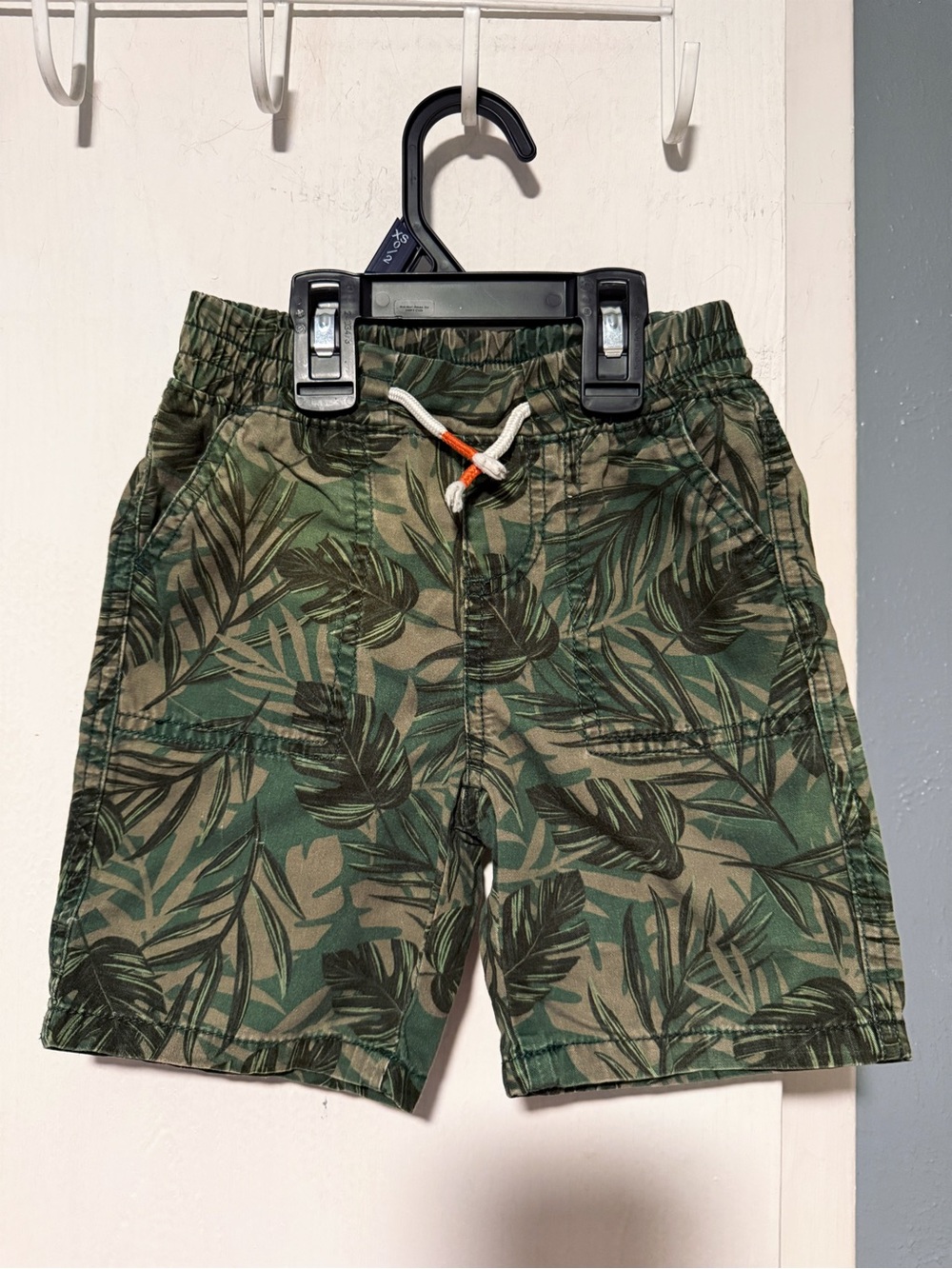Garanimals Green Tropical Leaf Print Elastic-Waist Shorts